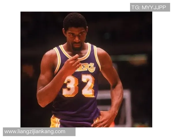 魔术师约翰逊如何通过传球艺术改变篮球比赛的节奏与风格