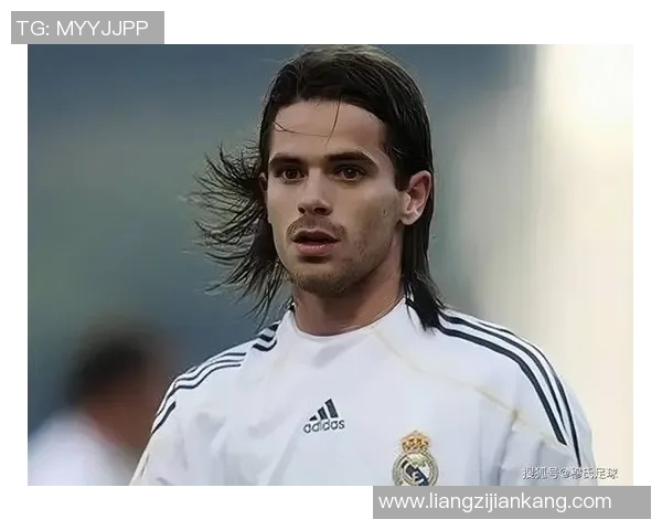 足球明星丑闻背后的真实故事与影响揭示了体育界的暗面与人性挣扎